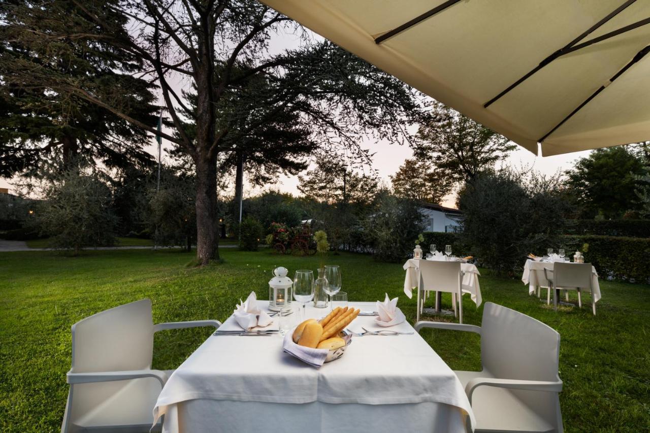 La Quiete Park Hotel Manerba del Garda Exterior photo