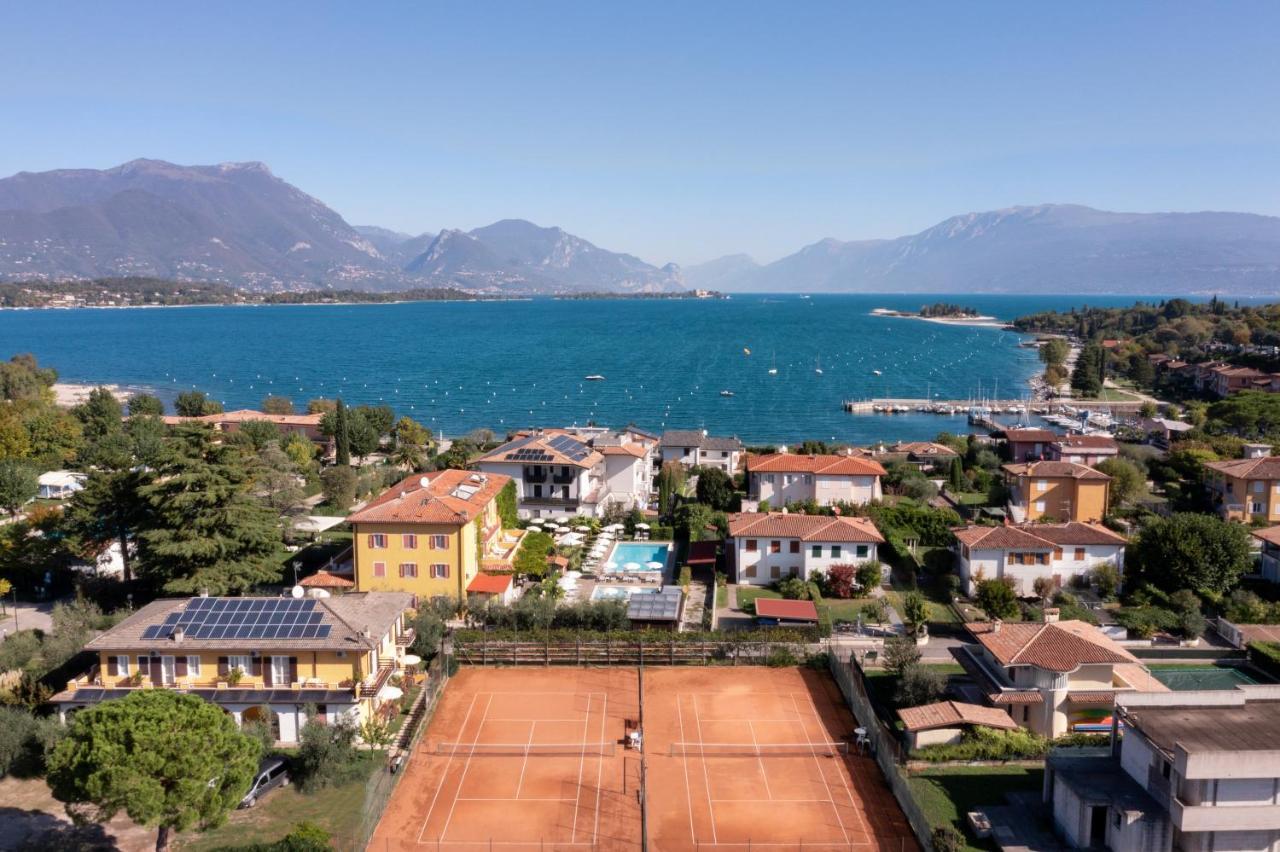 La Quiete Park Hotel Manerba del Garda Exterior photo