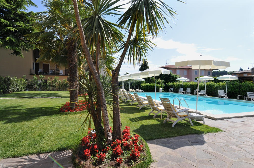 La Quiete Park Hotel Manerba del Garda Exterior photo