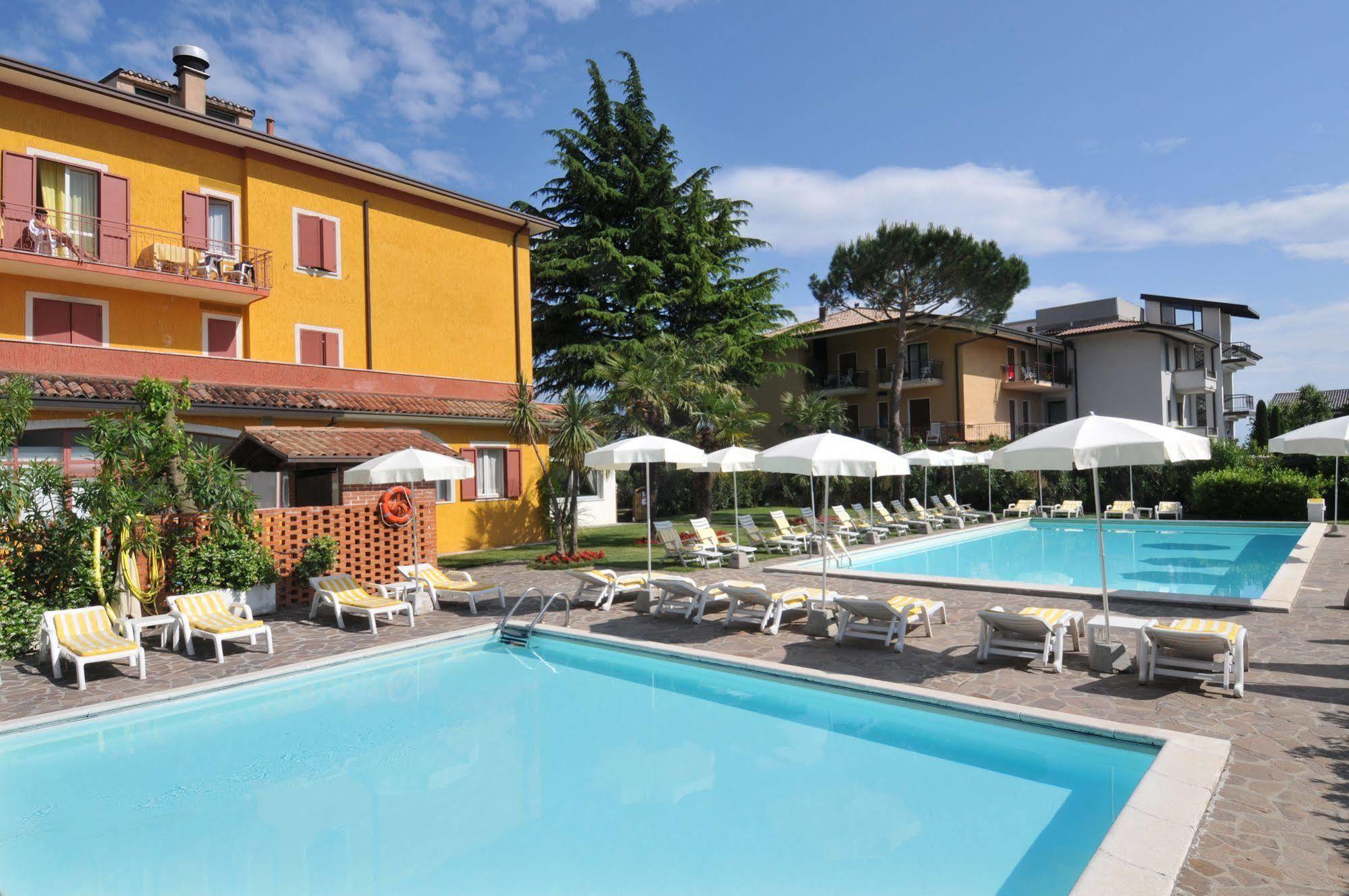 La Quiete Park Hotel Manerba del Garda Exterior photo